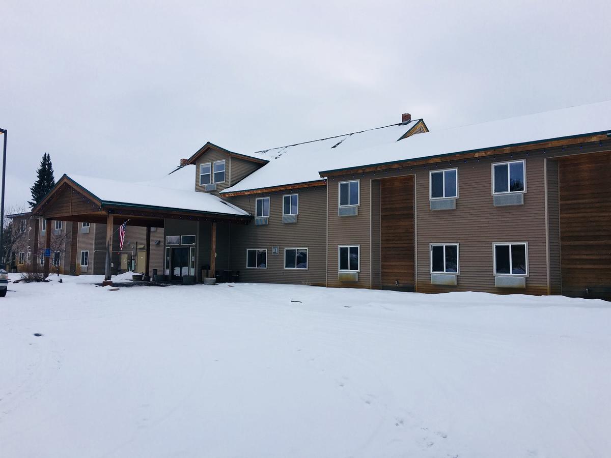 Boulder Creek Inn Donnelly Exterior photo